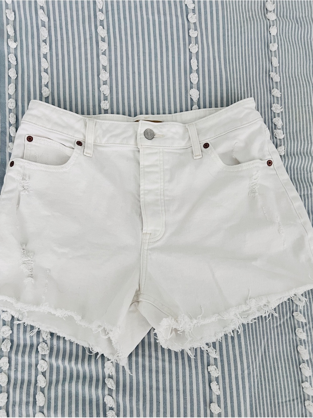 Maurice’s Women's White Frayed Hem Denim Shorts